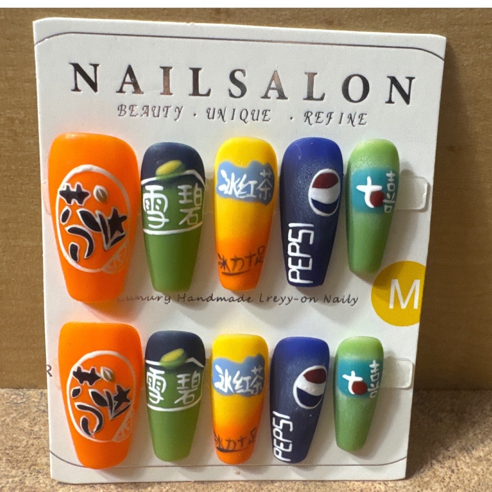 Decyn-on Pop Press-On Nail Set – Pepsi & Asian‎ Typography Edition